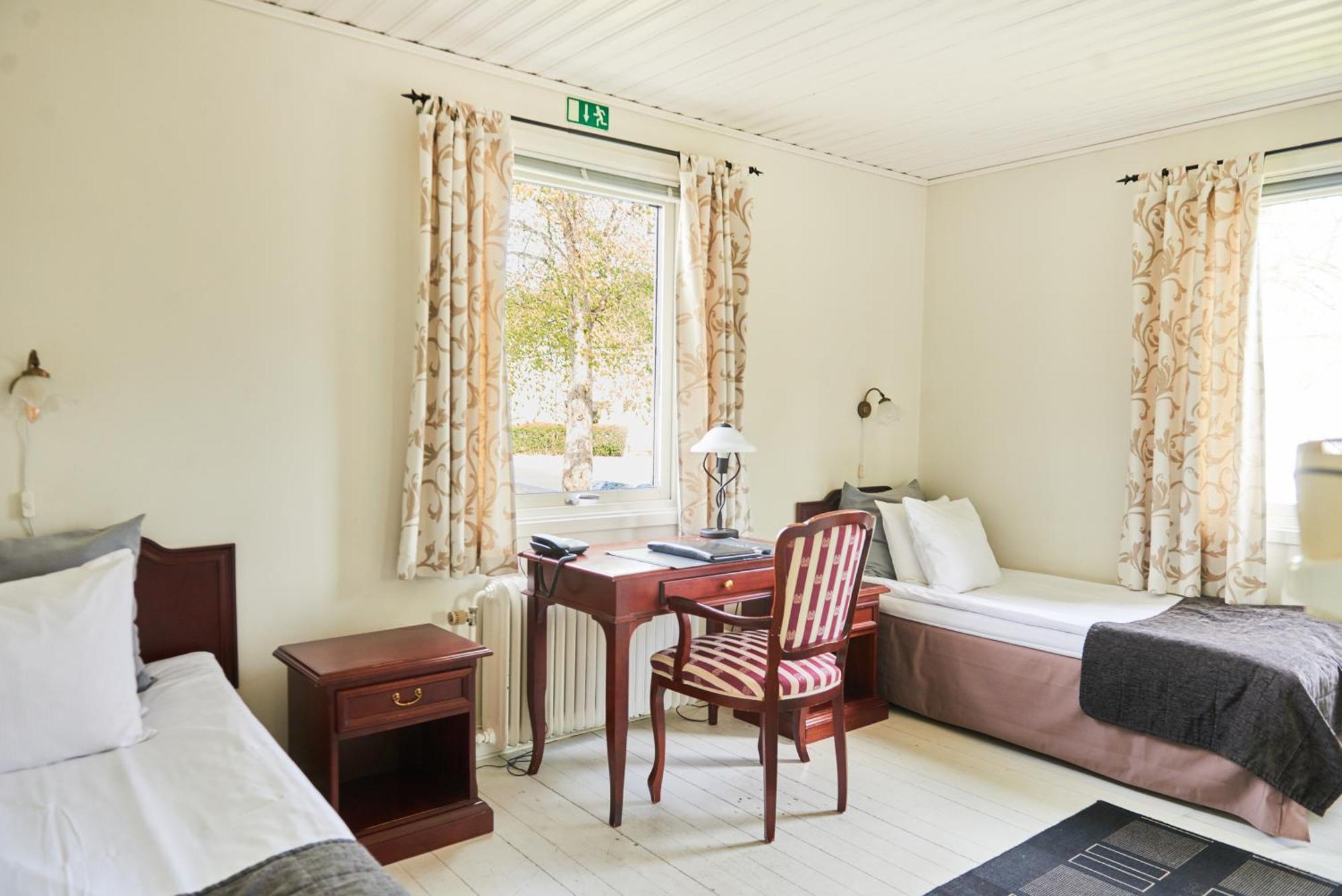 Hotell Bjoerkhaga Mullsjo Ngoại thất bức ảnh